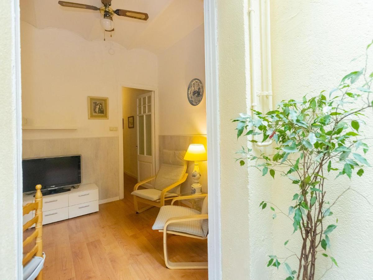 Apartment Gracia Torrijos By Interhome Barcelona Bagian luar foto