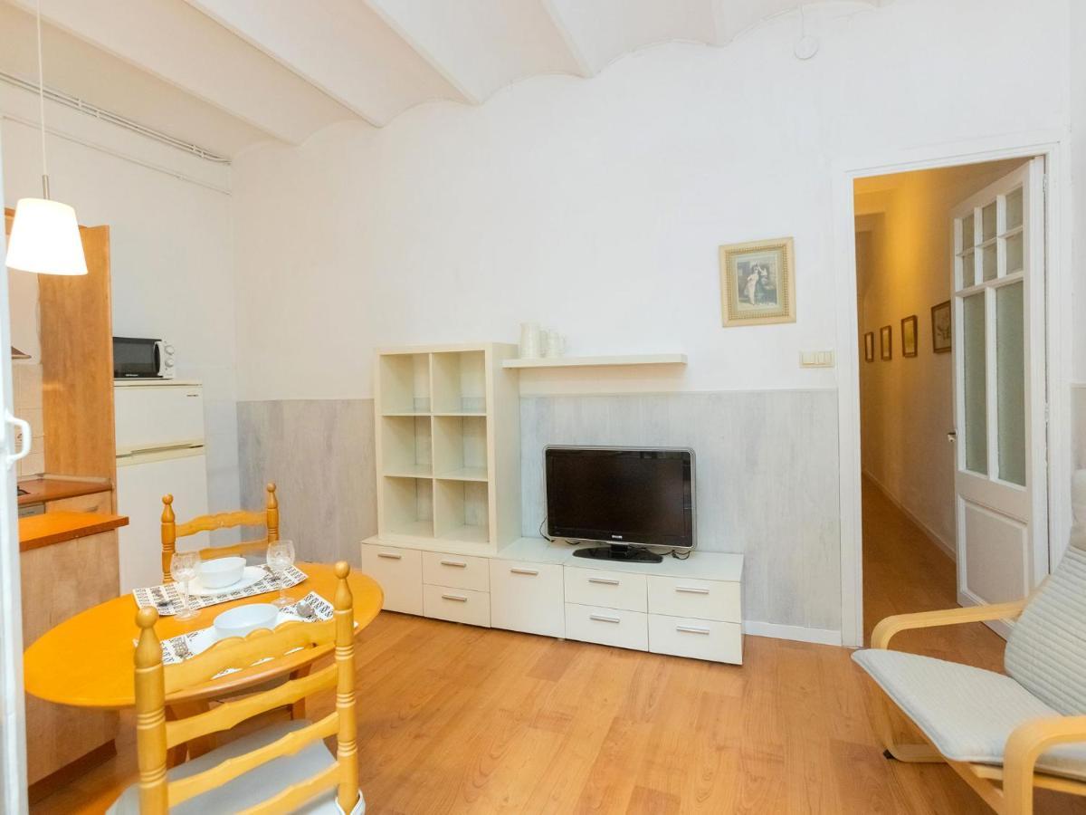 Apartment Gracia Torrijos By Interhome Barcelona Bagian luar foto